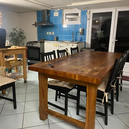 Com A La Maison Verneuil-en-Halatte